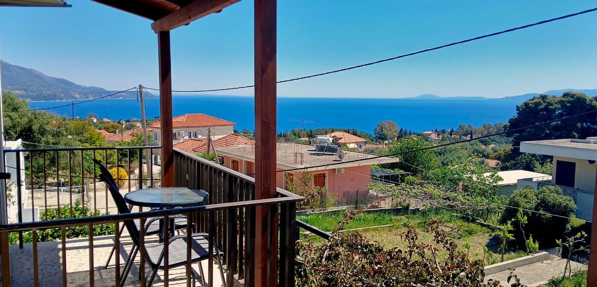 Filippos Apartments 